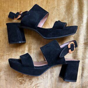 Aerosoles Camera Platform Sandal in Genuine Black Suede